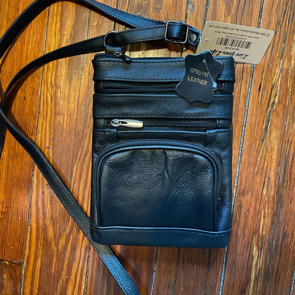 Small black leather purse